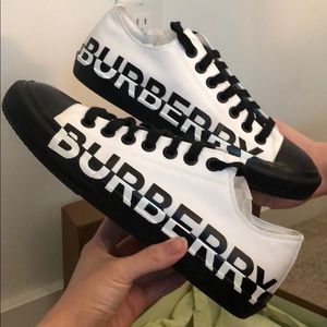 AUTHENTIC Mens Burberry Shoes Larkhall M Logo